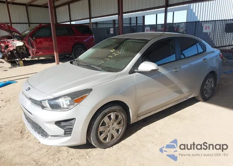 2021 Kia Rio Lx z USA, uszkodzony, nr VIN 3KPA24AD9ME406668